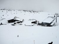 186  unsere eingeschneite Hütte